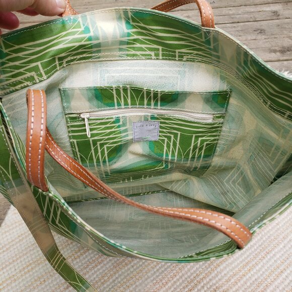 Orla Kiely green taupe tote bg and small pouch set - Picture 5 of 7